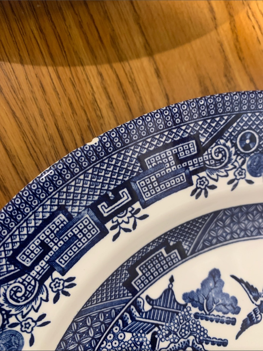 Set of 2 Blue Willow Ceramic Dinner Plates - Classic Blue and White Set - Picture 5 of 11